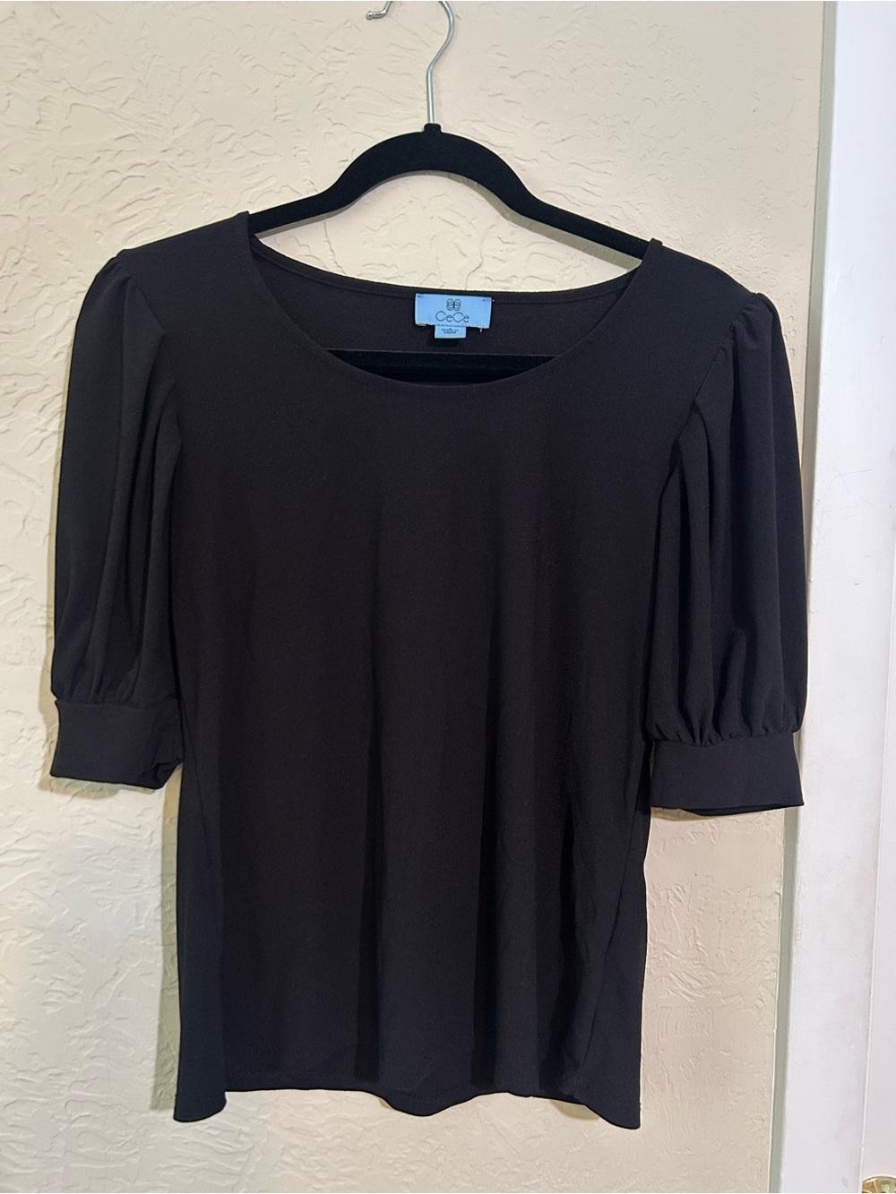 CeCe Black Puff Sleeve Blouse